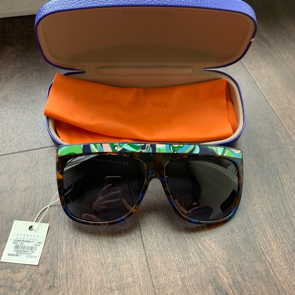 NWT Pucci Sunnies
